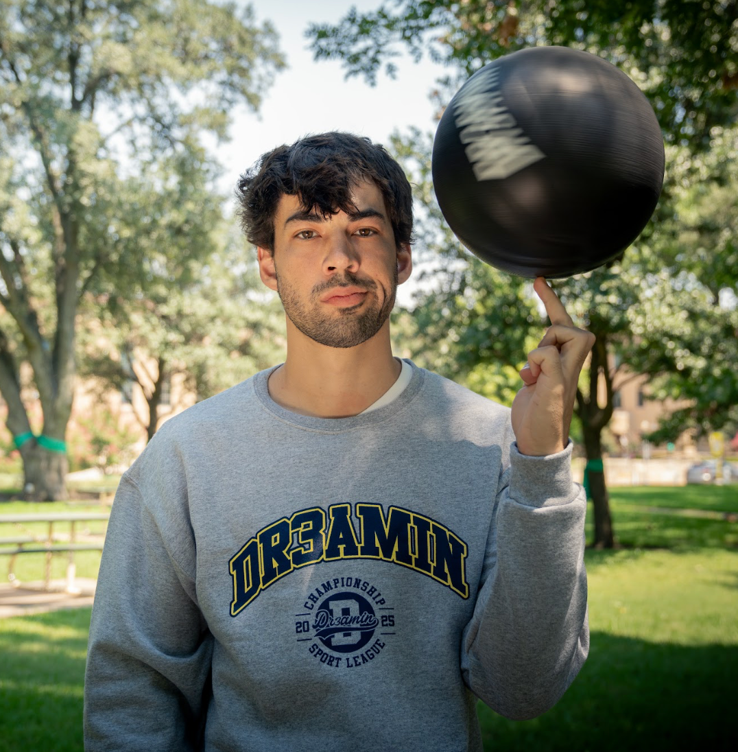 Dr3amin Essentials Basketball