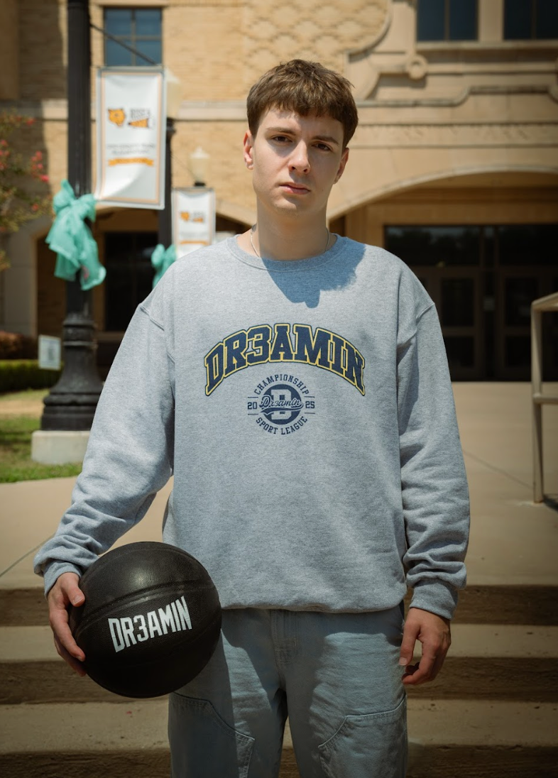 Dr3amin Championship Crewneck