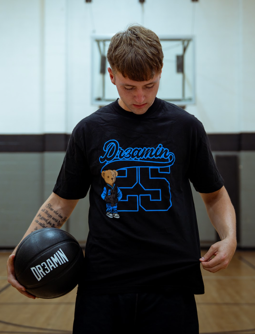 Dr3amin Varsity Bear Tee