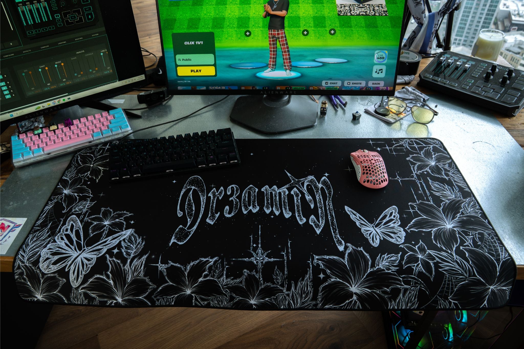 Dreamin Obsidian XXL Mousepad